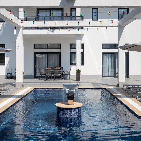 White House Radac Peja Bed and Breakfast Exteriör bild