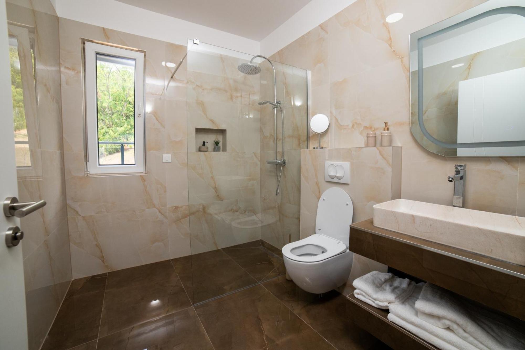 White House Radac Peja Bed and Breakfast Exteriör bild